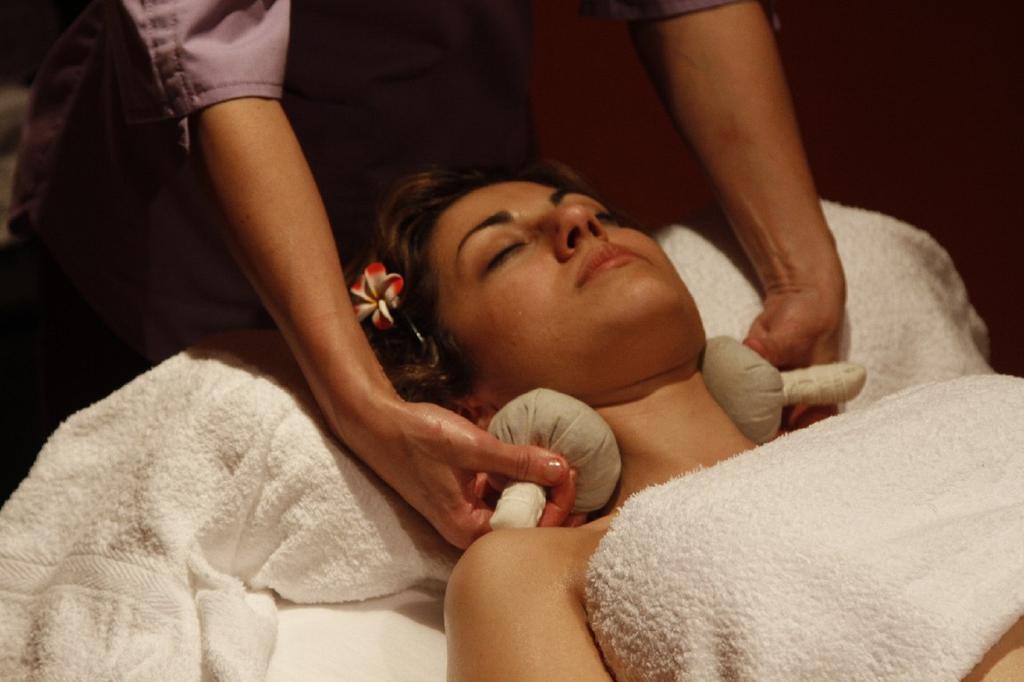 Hotel Spa Aguas De Los Mallos Murillo de Gállego 외부 사진